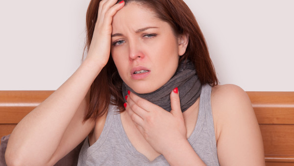 慢性咽炎＋食道炎打针吃药对冠心病有影响吗
