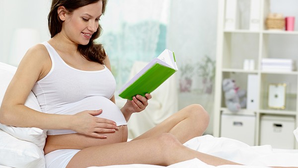 怀孕后期动作需缓慢 孕晚期需要留意这4点