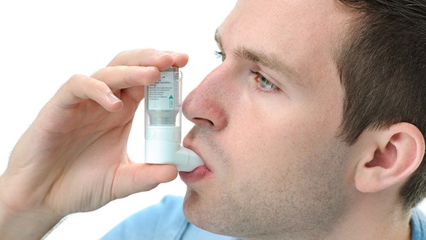 肺气肿和哮喘有什么区别？如何治疗老年人哮喘？